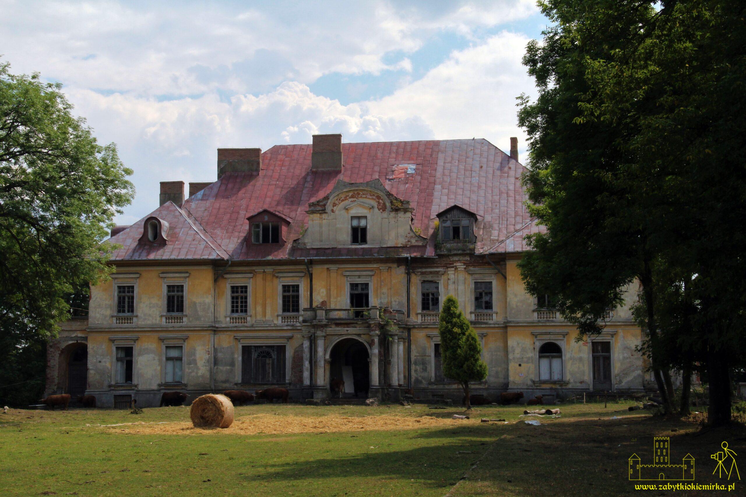 BAŁTÓW - PAŁAC