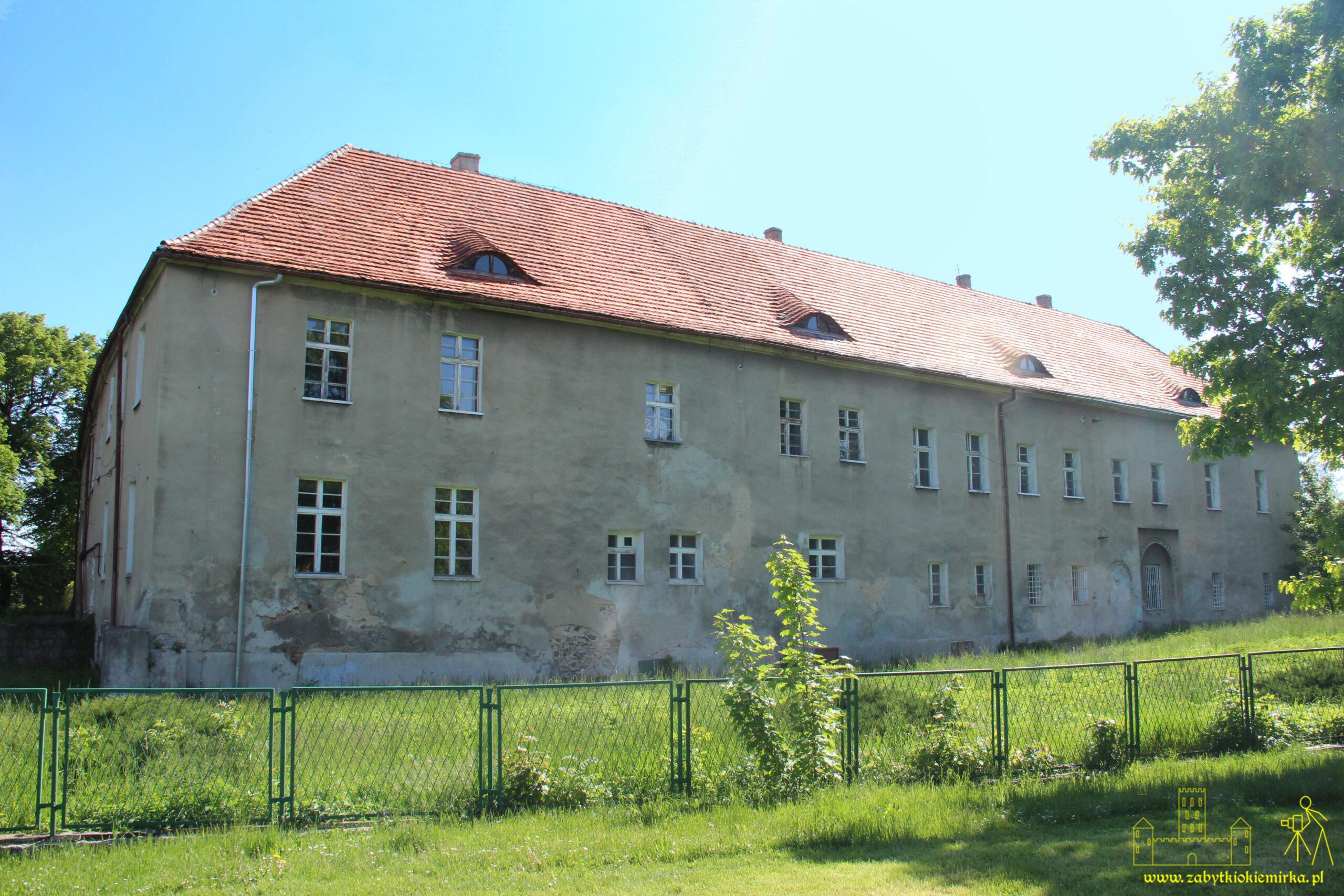 BIELAWA - DWÓR OBRONNY