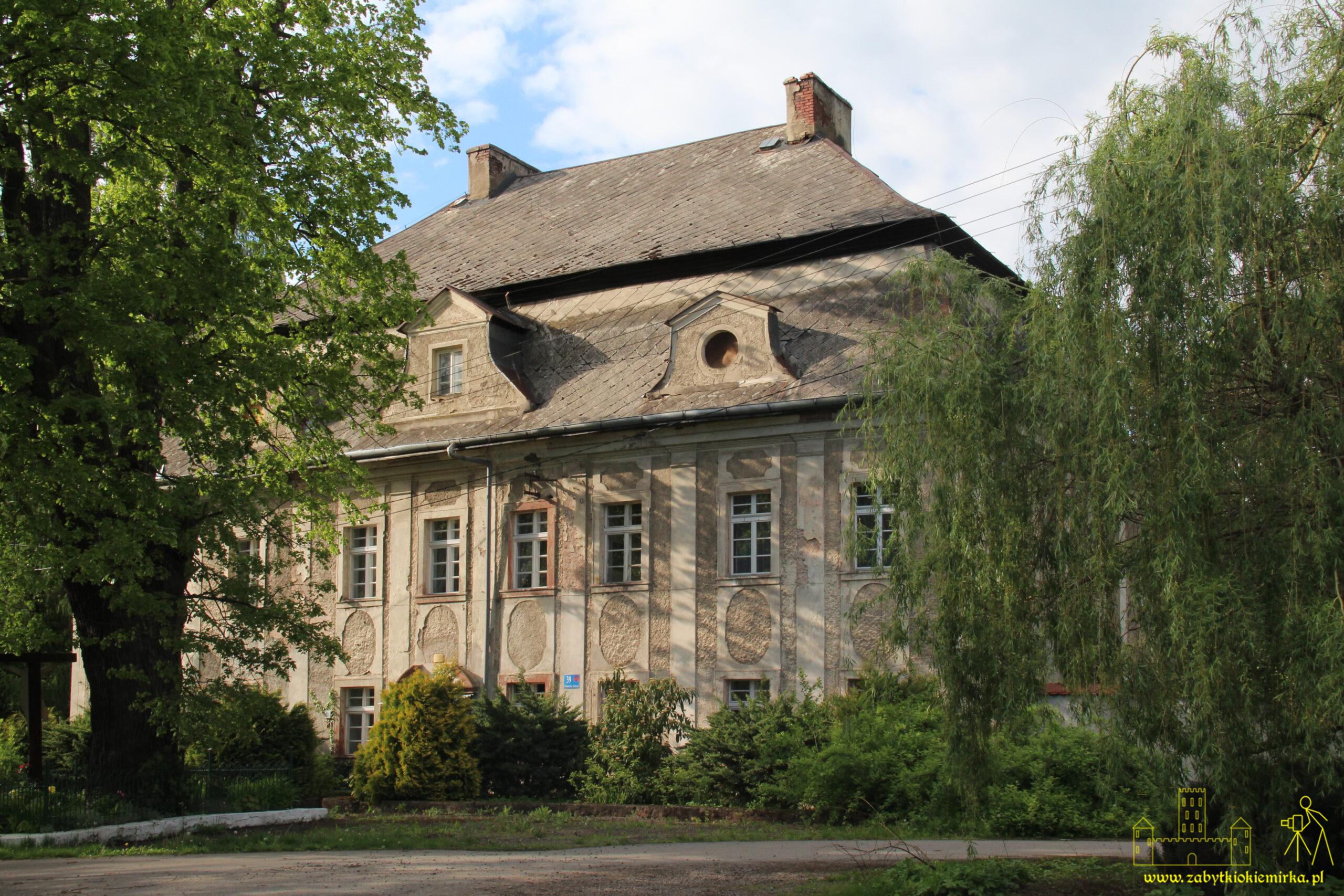 ŚCINAWKA GÓRNA - PAŁAC SARNY (LETNI)