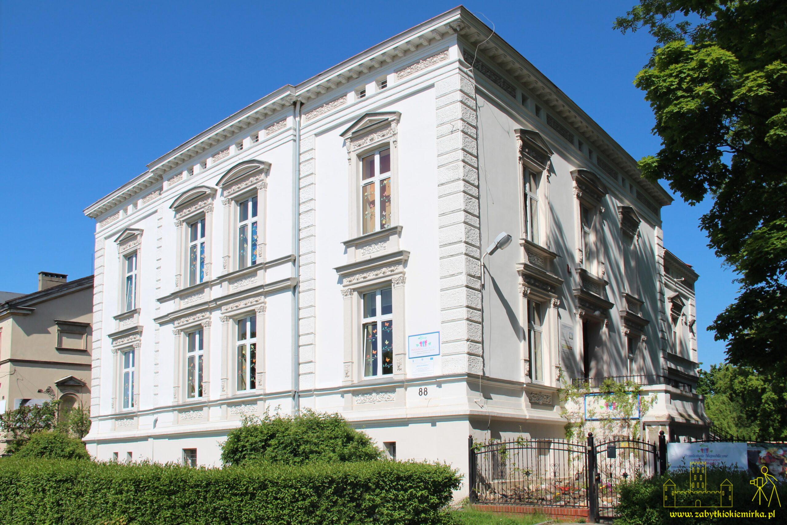 BIELAWA – WILLA POSTPISCHIL