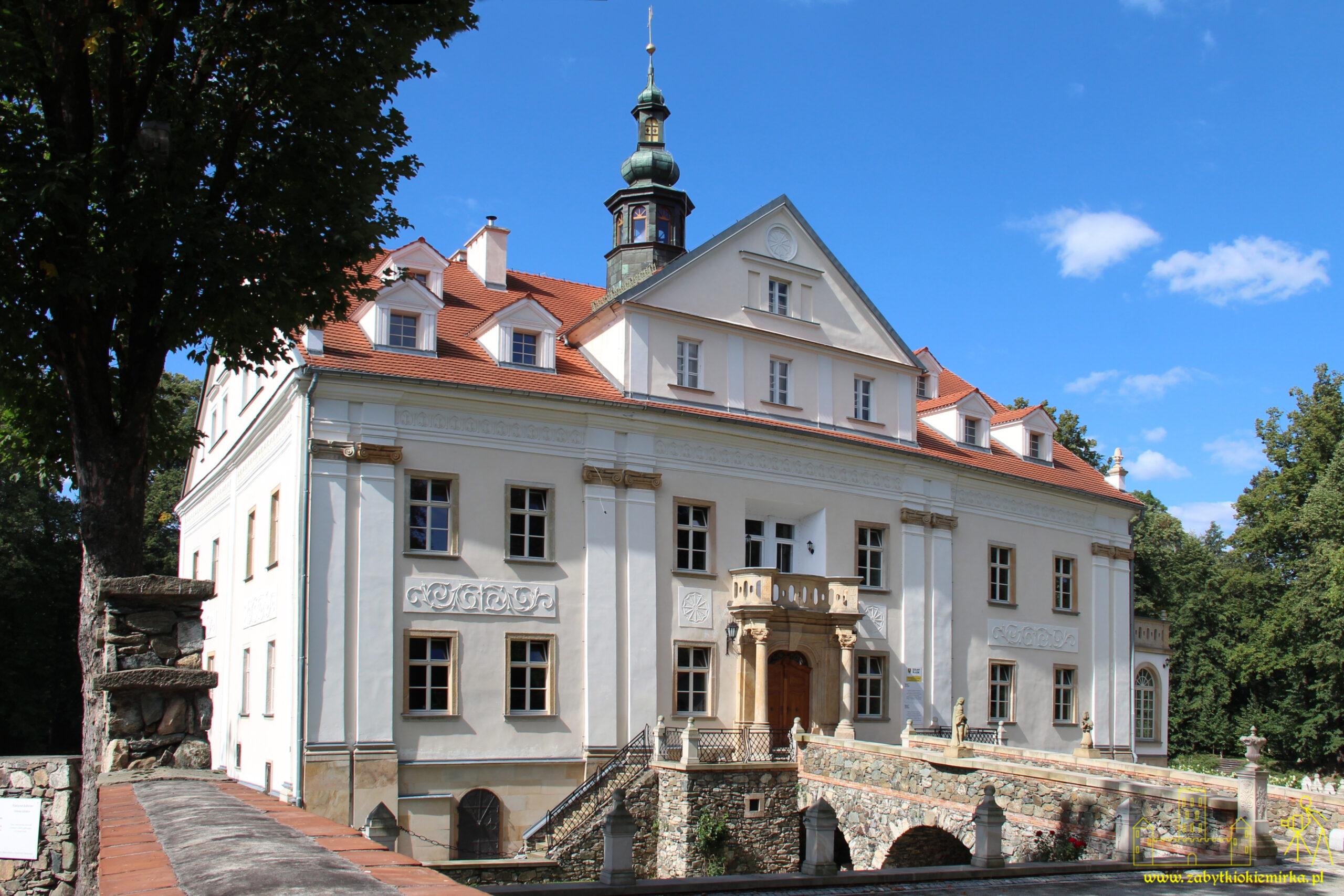 CIECHANOWICE - PAŁAC