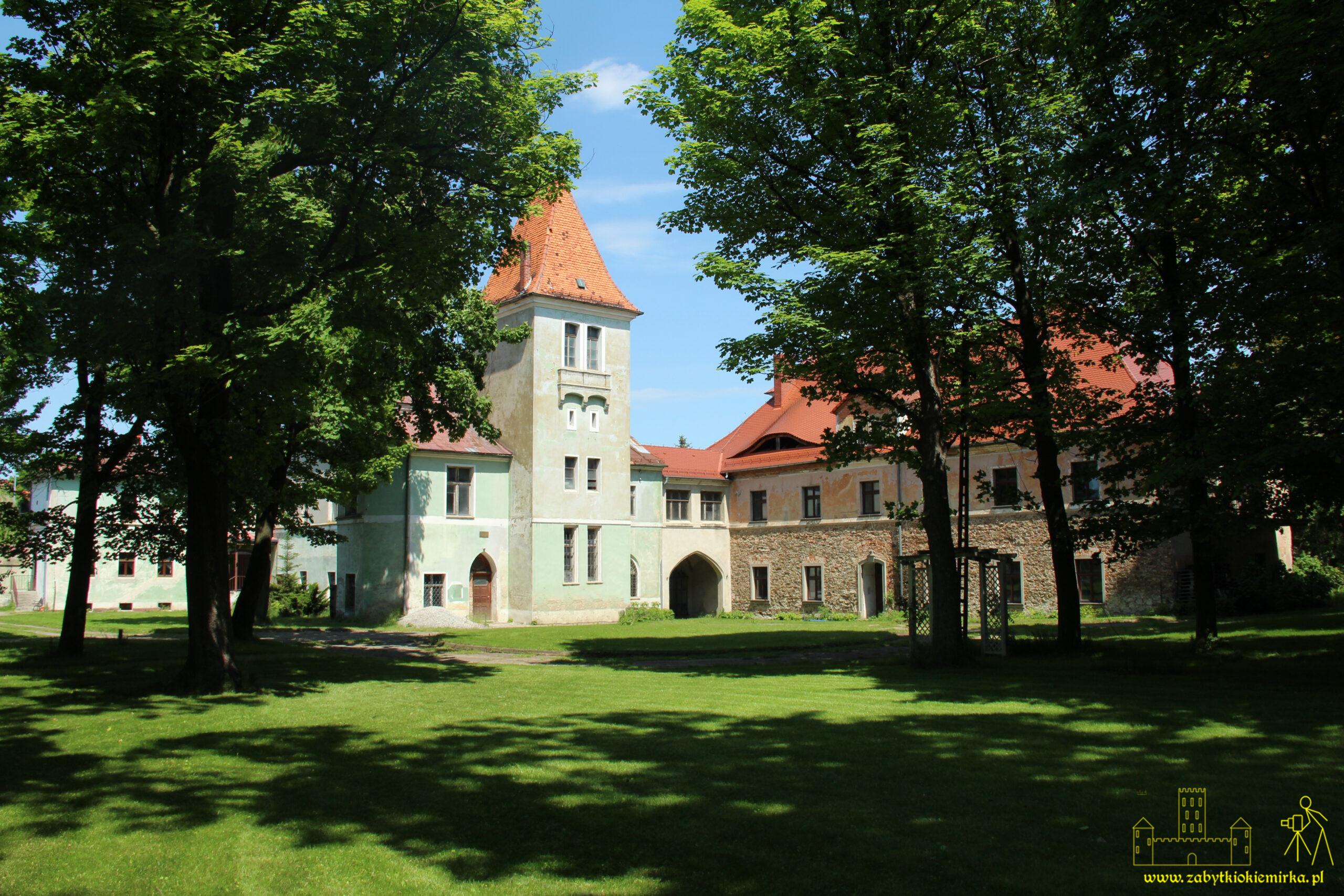 ŁAGIEWNIKI - PAŁAC