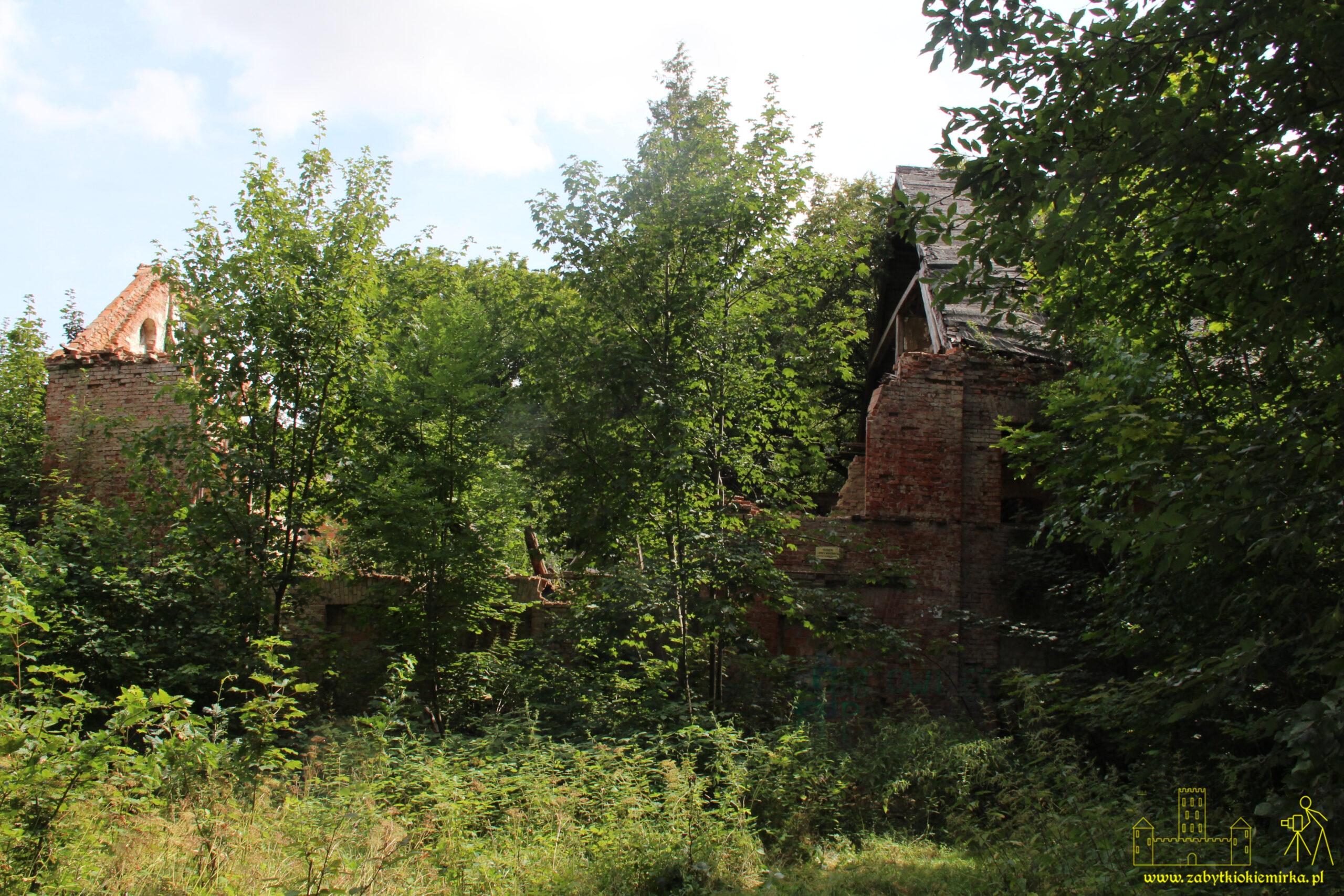 LASKI KOSZALIŃSKIE - PAŁAC