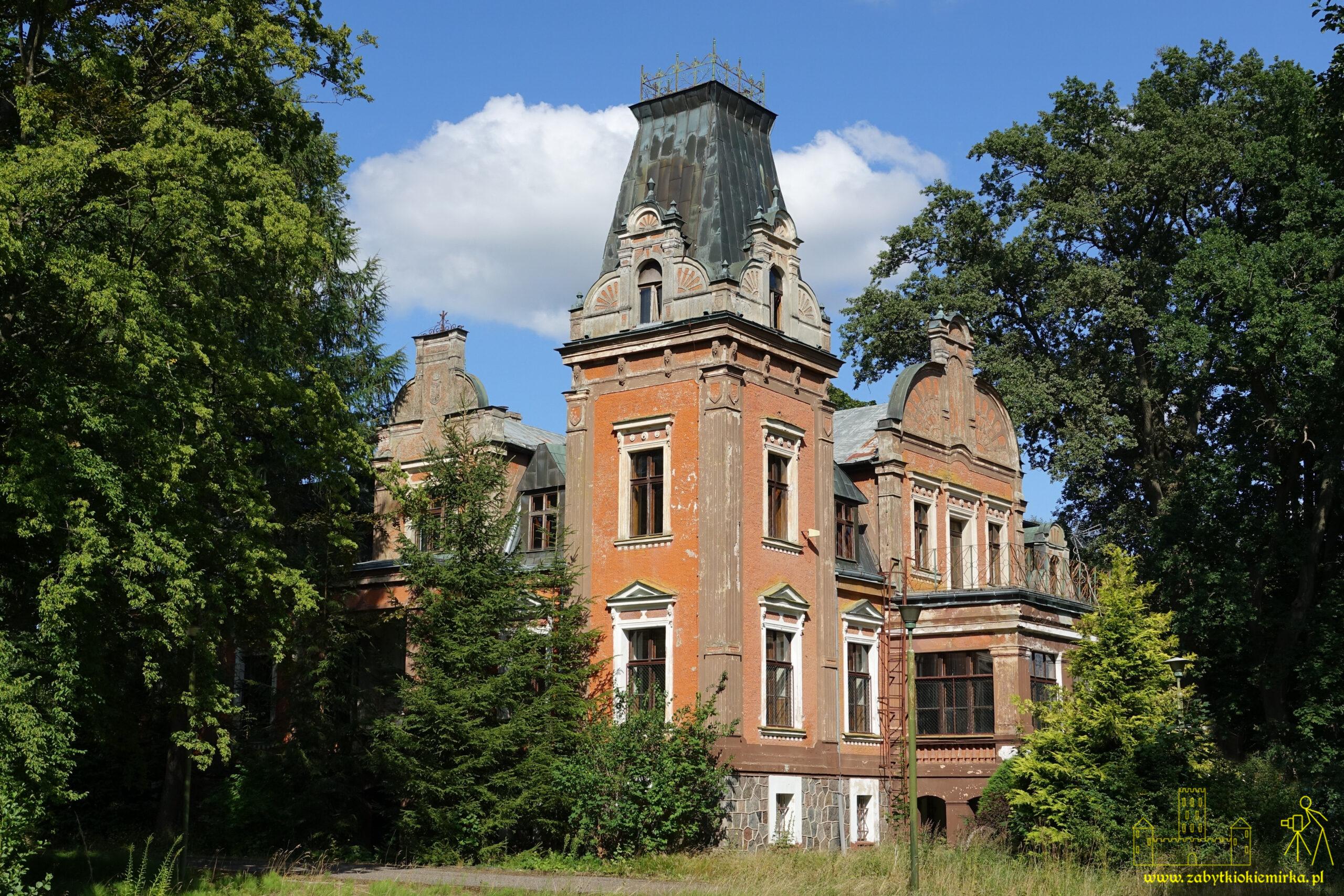 LUBUCZEWO – PAŁAC