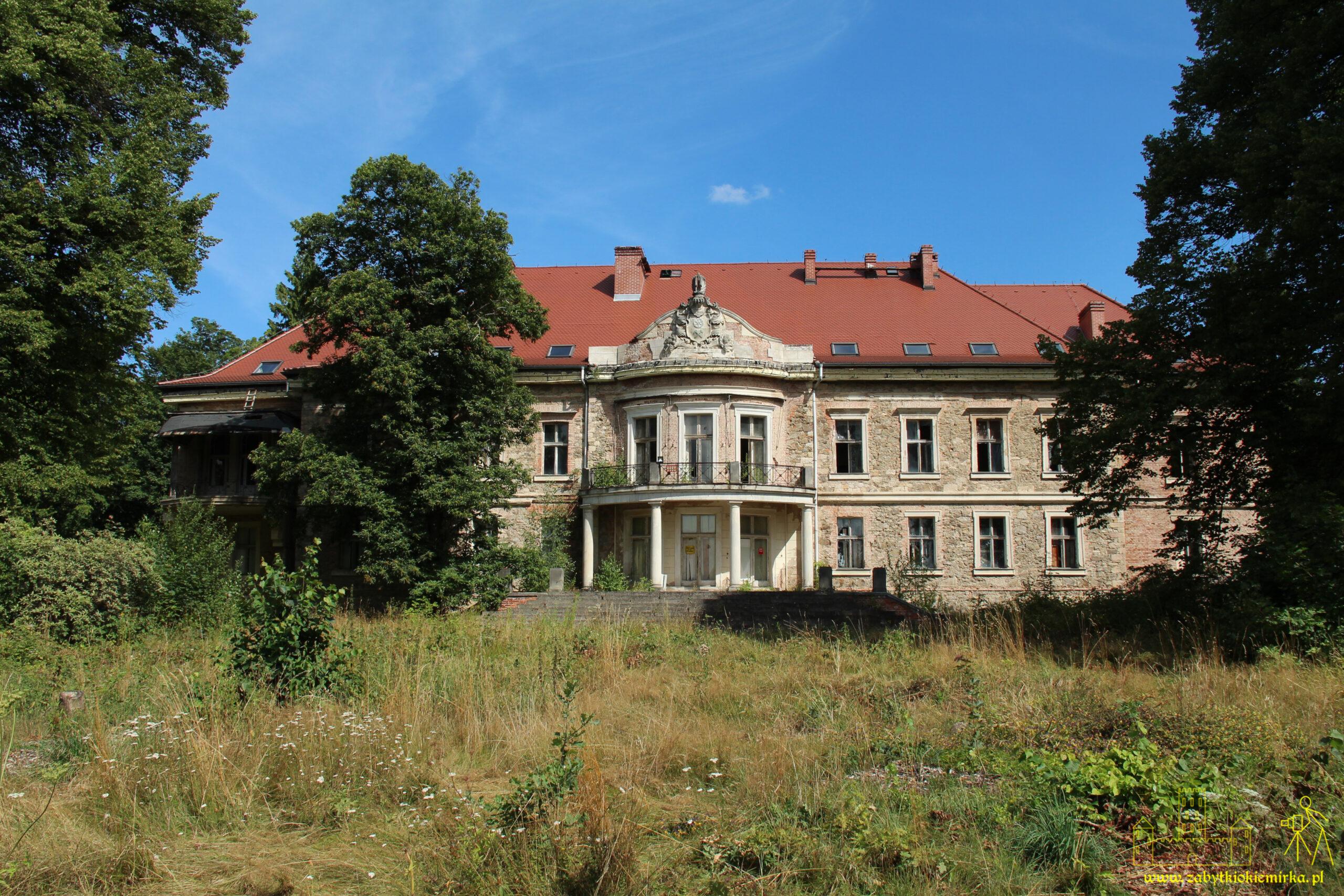 MACIEJOWIEC - PAŁAC