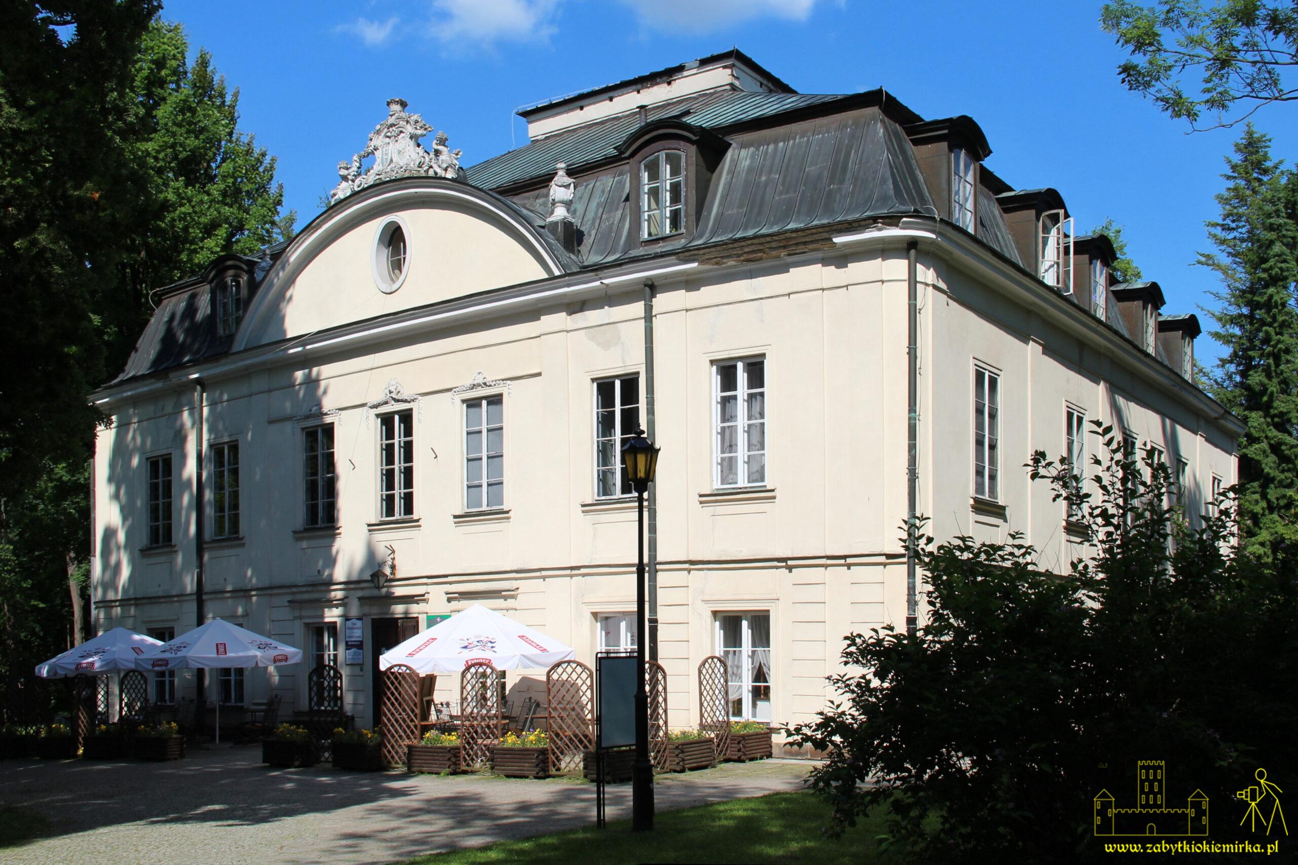 NAŁĘCZÓW – PAŁAC