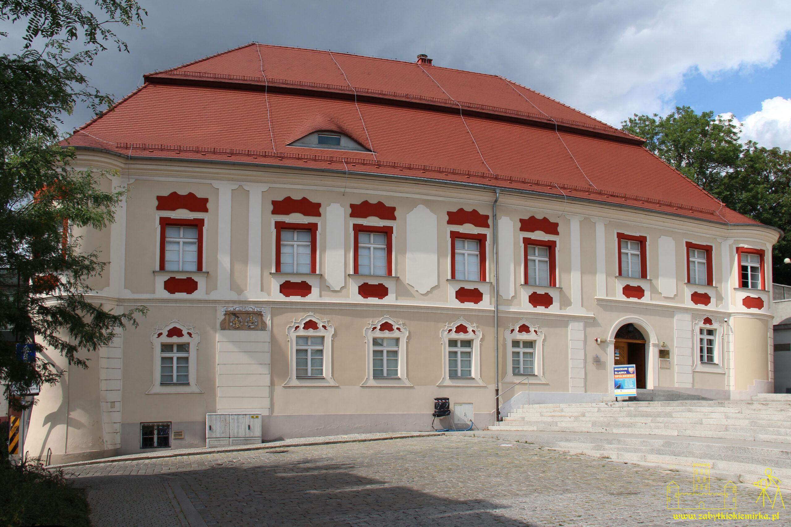 OPOLE – KOLEGIUM JEZUICKIE