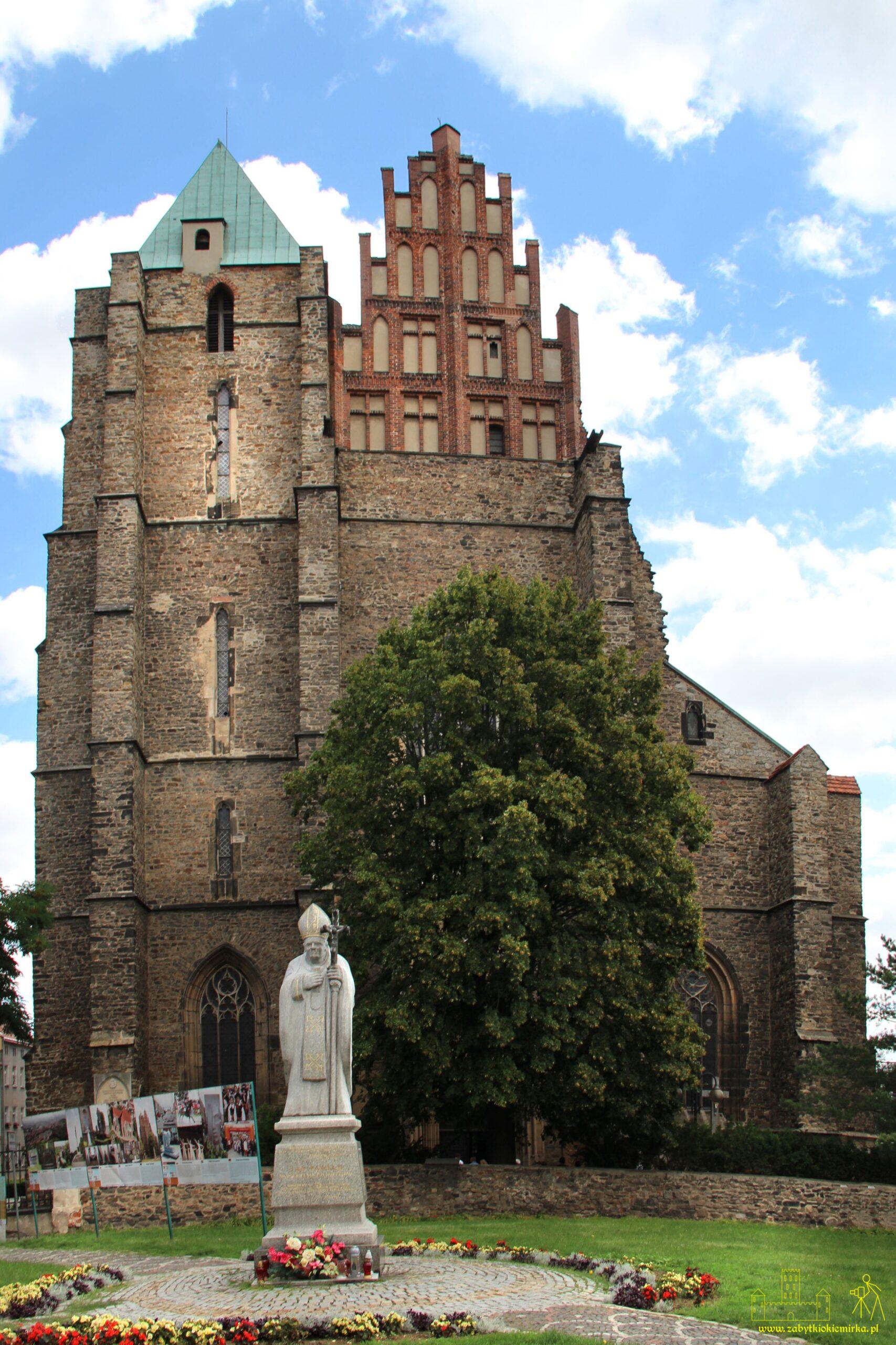 STRZEGOM – KOŚCIÓŁ ŚW. PIOTRA I PAWŁA