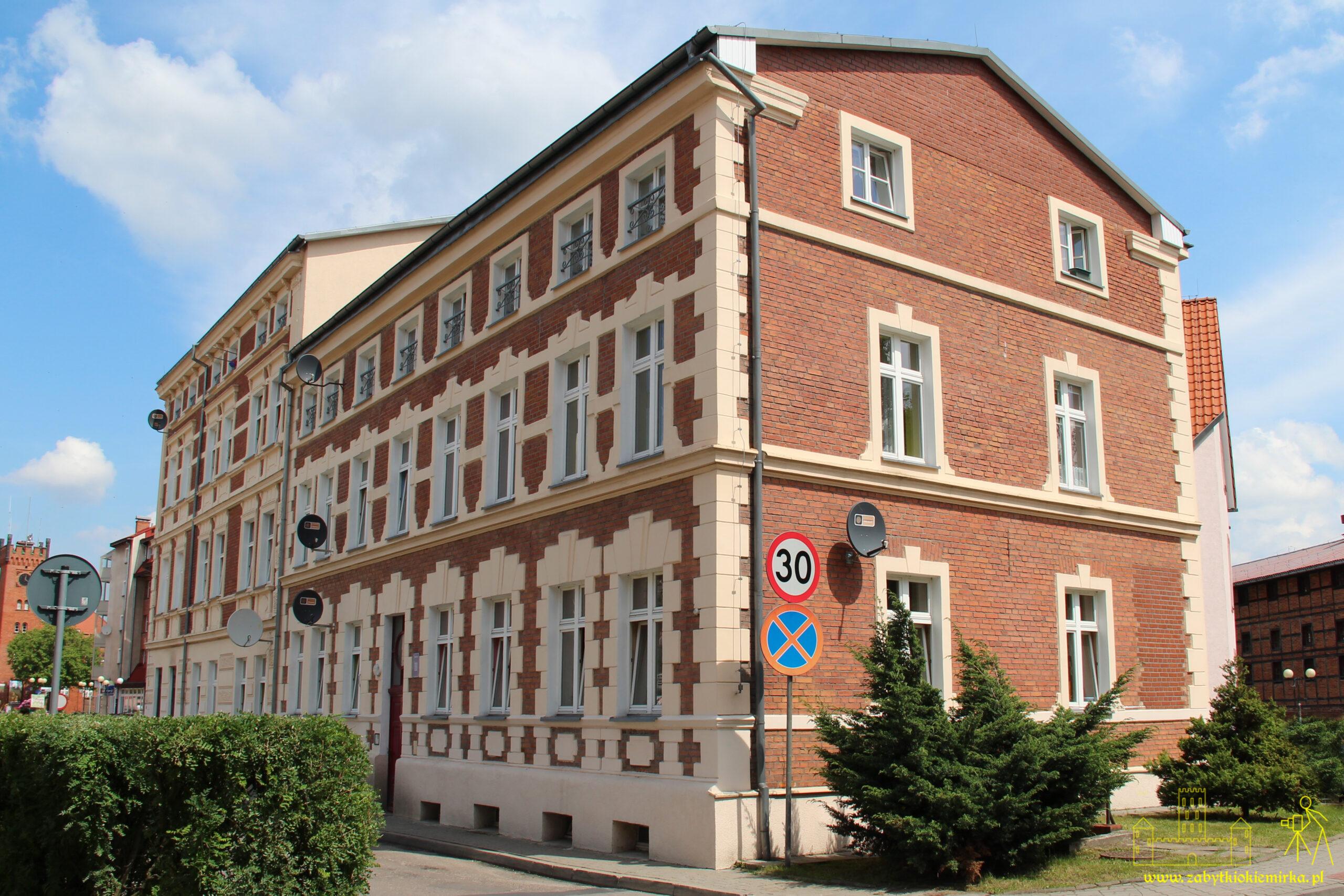 SZCZECINEK - KAMIENICA (ZAMKOWA 11)