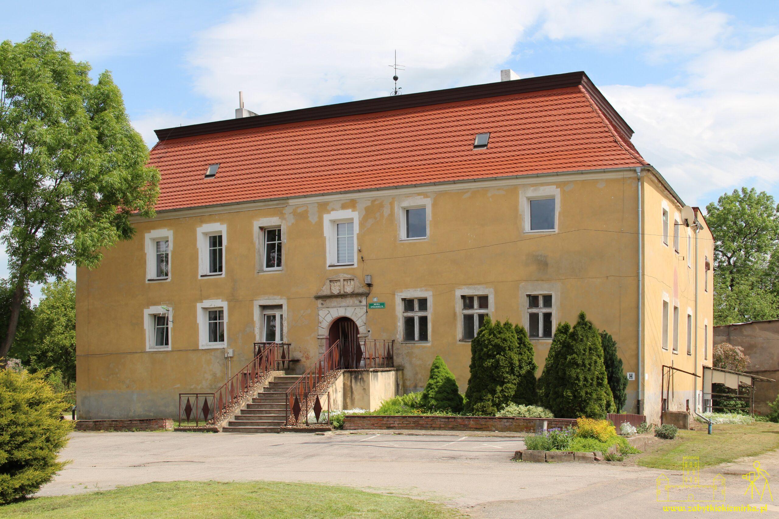 SZCZODROWICE – PAŁAC