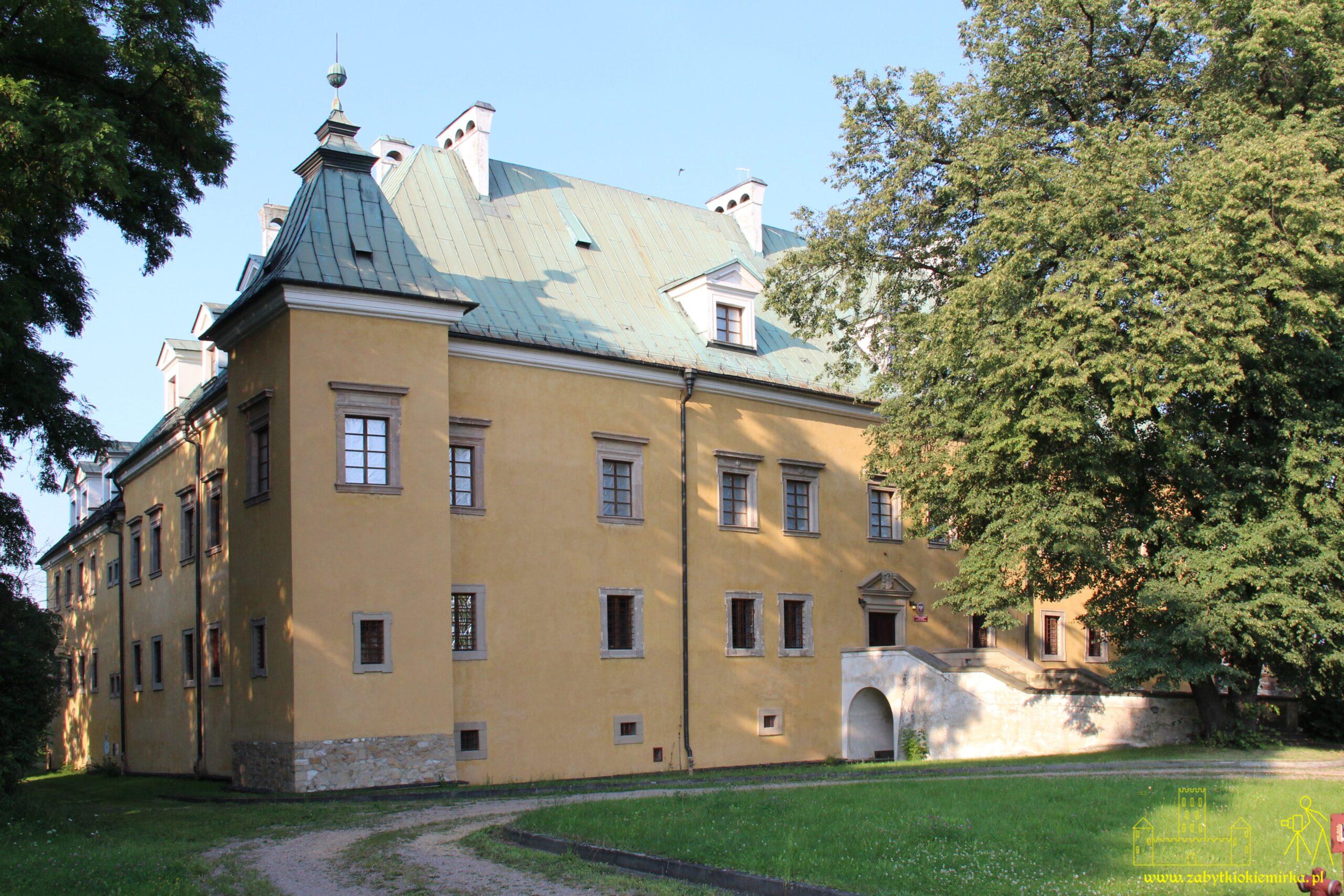 SPYTKOWICE – ZAMEK