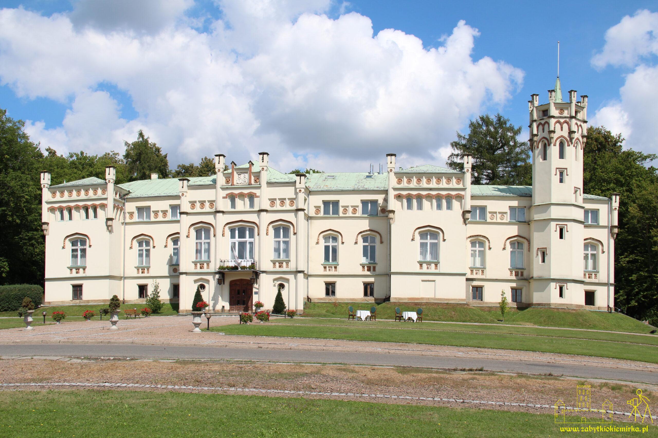 PASZKÓWKA – PAŁAC