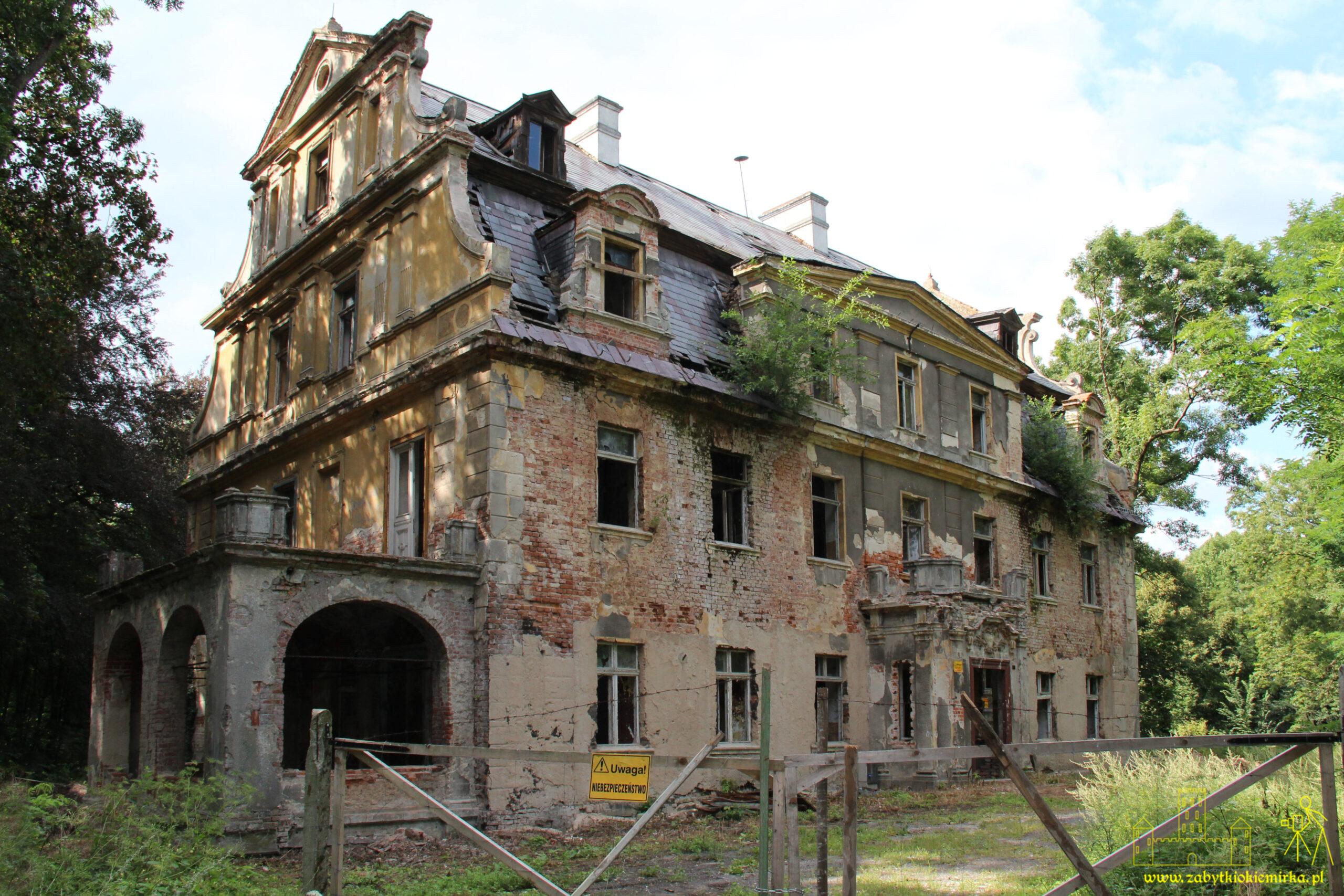 BIESTRZYKOWICE - PAŁAC